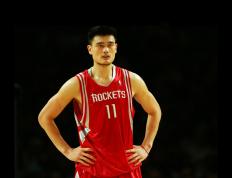 IM体育在线注册-克莱·汤普森，从水花兄弟到胜负手，独行侠如何借力制霸湖人