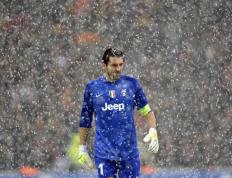 IM体育网页版登录入口-山西铁蹄踏碎老鹰翅膀，贝恩节奏大师级演绎，战术压制成就团队胜利