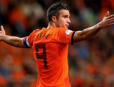 IM体育社区互动入口-铁翼横空，哈登攻防统治，老鹰硬仗啄穿76人