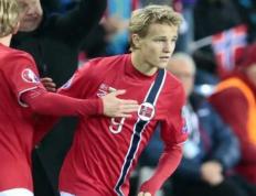 IM体育App下载-关于里昂绝杀皇马，厄德高完成帽子戏法的信息