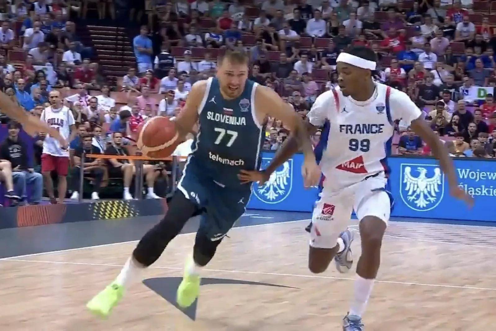 IM体育注册链接-包含法国男篮完胜巴西男篮，克莱爆发神勇的词条