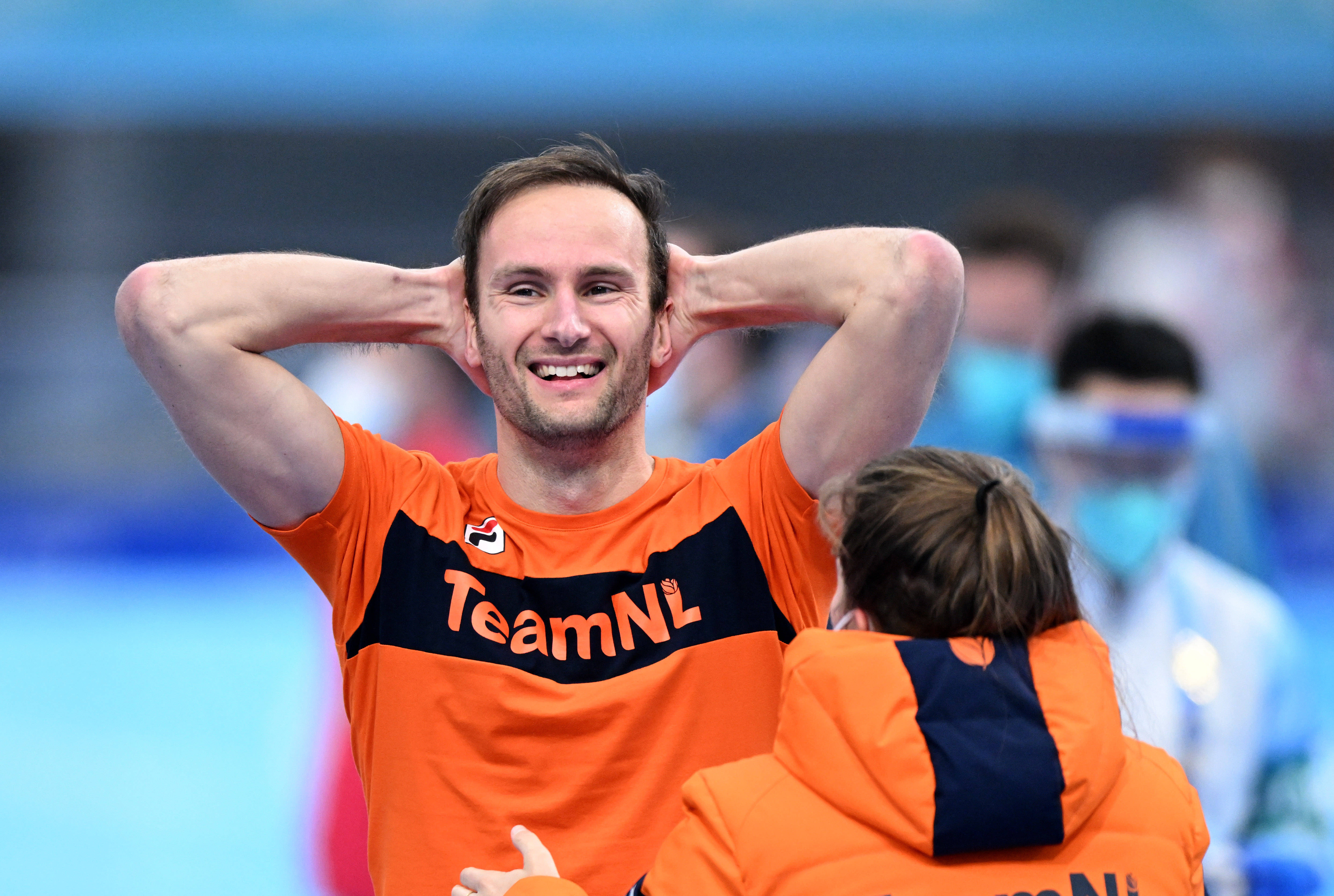 IM体育网页版登录入口-荷兰选手在篮球比赛中实现逆袭，夺得银牌