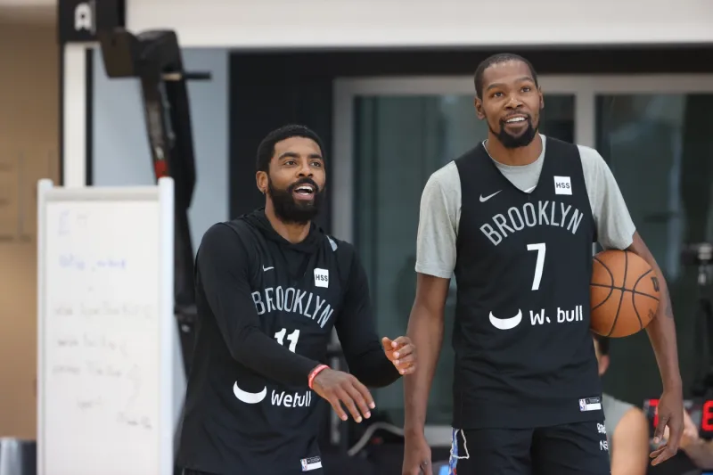 IM体育官网入口-网队宣布交易,杜兰特与欧文将同队打球