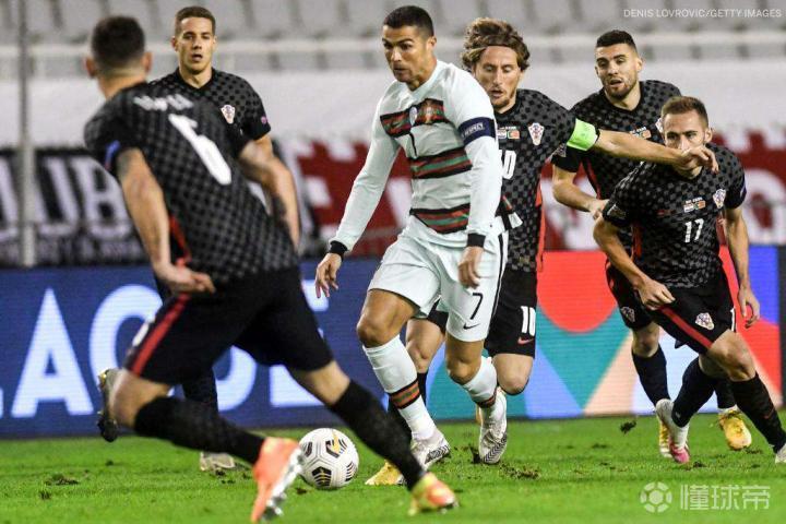 IM体育-包含里昂横扫尤文，莫德里奇关键制胜的词条