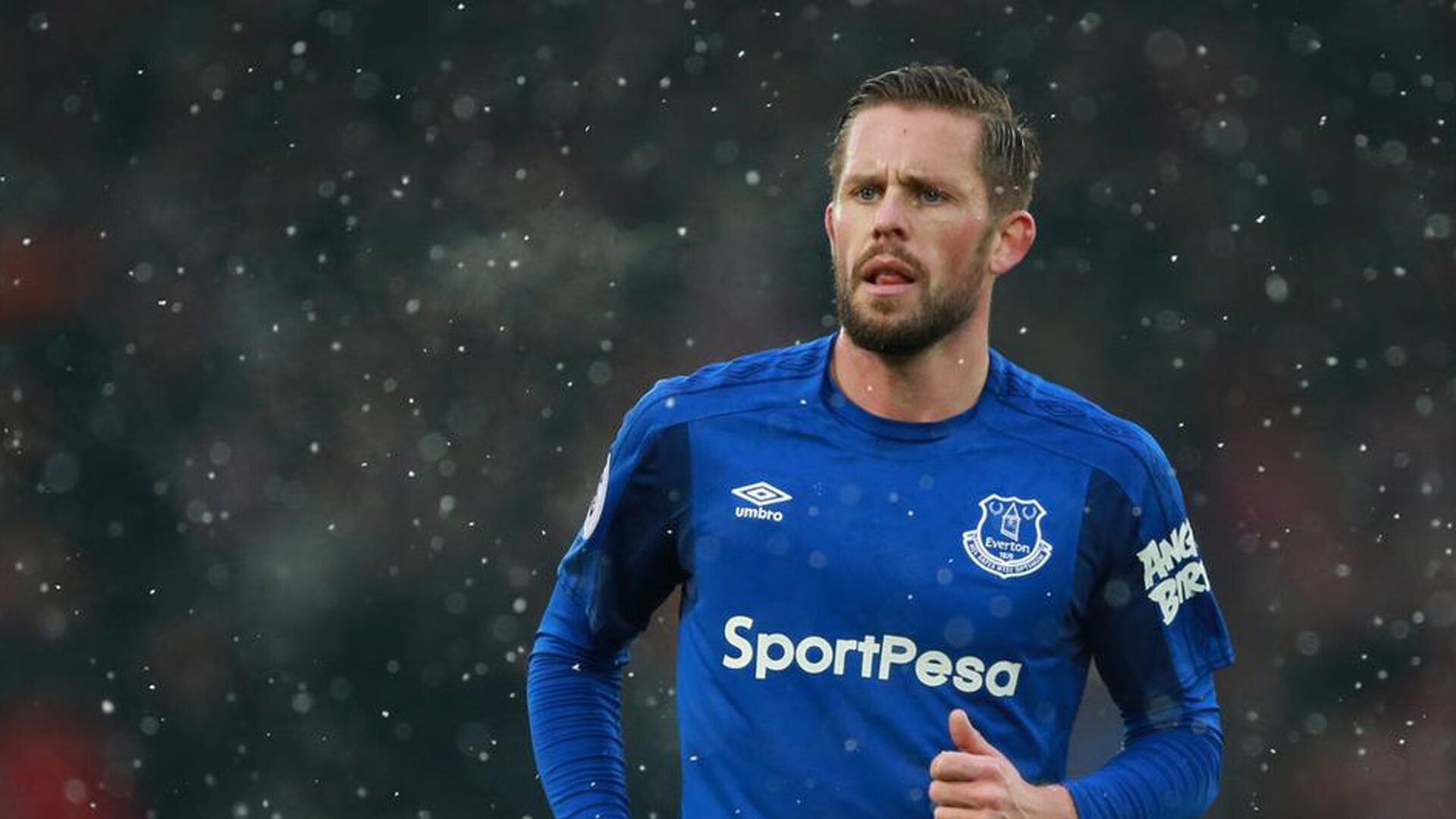 IM体育官方网-钢铁防线与领袖风范，斯通斯全场最佳无争议，亚特兰大如何冻结厄瓜多尔？