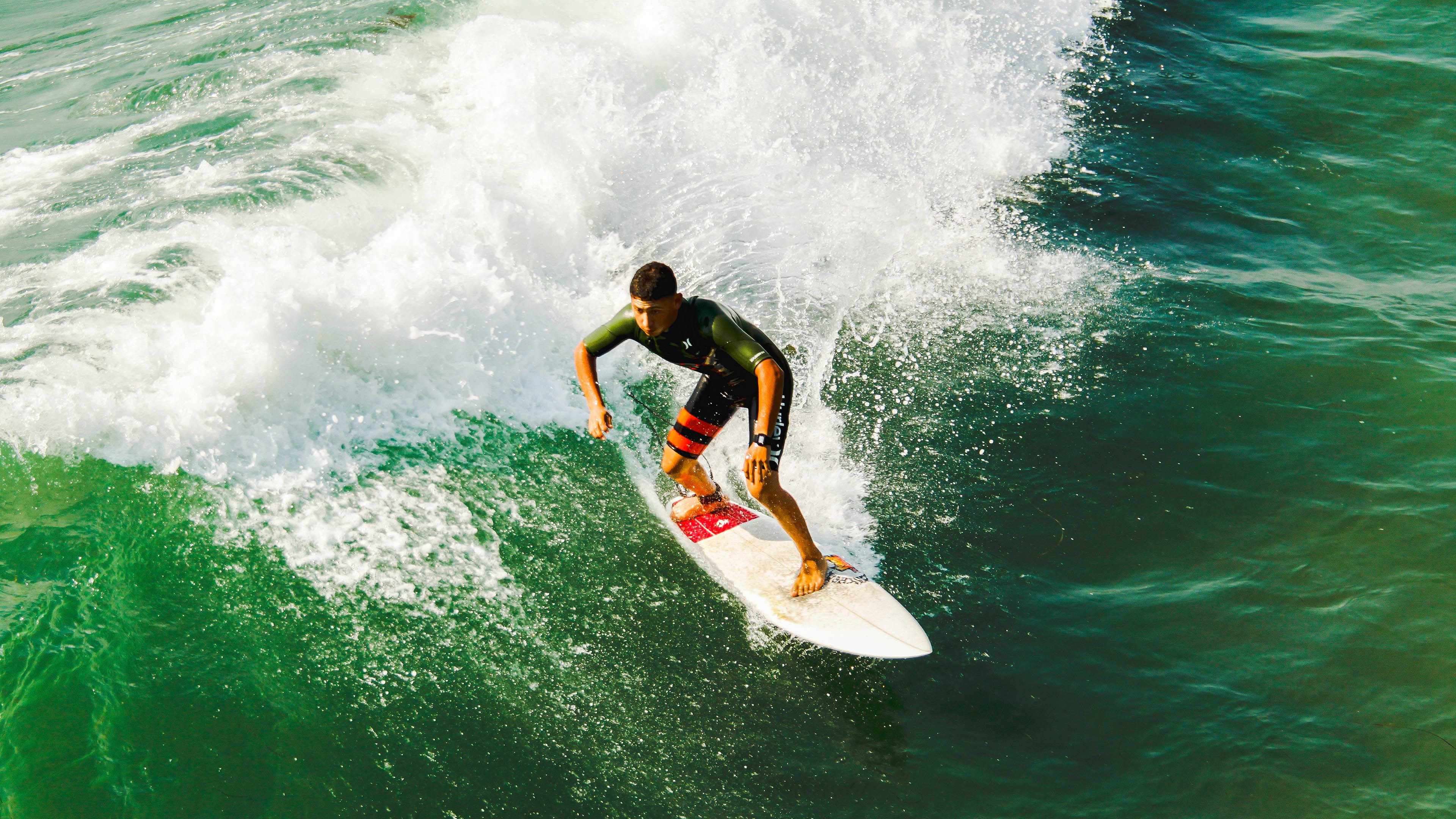 IM体育社区互动入口-绿茵场上的错位启示，从德甲争冠焦点战，看哥斯达黎加完胜比利亚雷亚尔的战术镜像